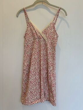 brandy melville red satin dress Rare brandy Melville dress x, Women's Fashion, Tops, Sleeveless on Carousell